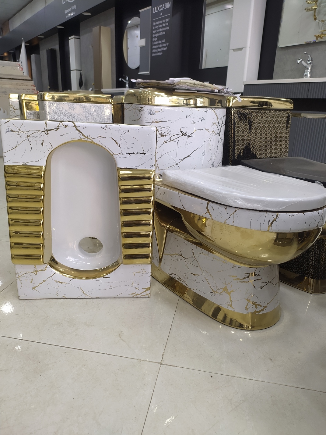 ست توالت فرنگی و ایرانی سفید طلایی کد118